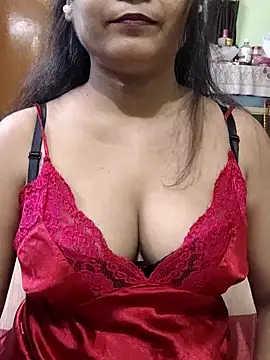 yoursweety09 online show from June 20, 2026, 2:09 pm