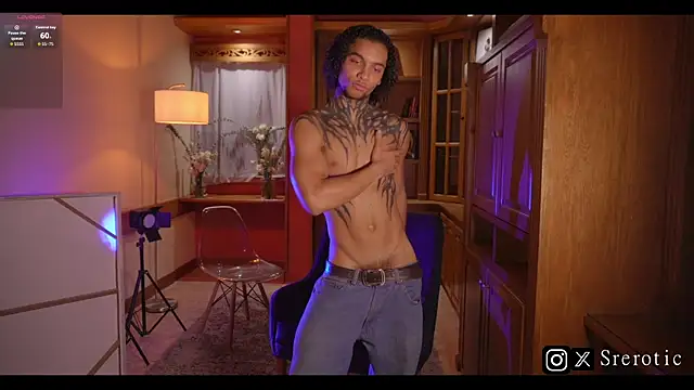 Snapshot of _srerotic chatting on November 5, 2025, 10:54 pm srerotic online show from November 5, 2025, 10:54 pm