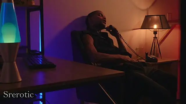 Snapshot of _srerotic chatting on February 19, 2026, 11:12 pm srerotic online show from February 19, 2026, 11:12 pm