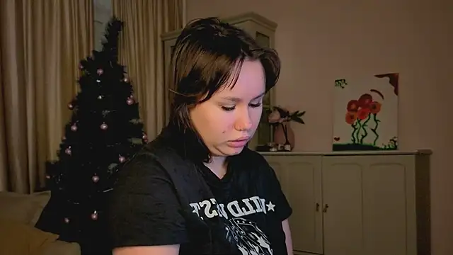 Snapshot of Alisia_Mars chatting on January 14, 2026, 5:24 am Alisia Mars online show from January 14, 2026, 5:24 am