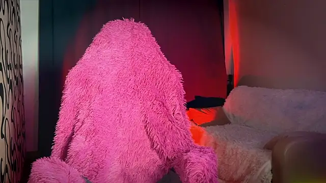 Snapshot of VanessaWayne chatting on February 22, 2026, 8:40 pm VanessaWayne online show from February 22, 2026, 8:40 pm