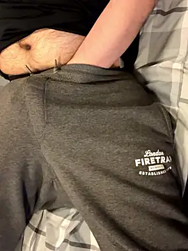 Snapshot of Dan8736 chatting on January 13, 2026, 5:51 pm Dan8736 online show from January 13, 2026, 5:51 pm