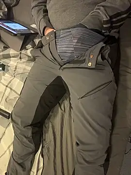 Snapshot of Dan8736 chatting on January 18, 2026, 4:00 pm Dan8736 online show from January 18, 2026, 4:00 pm