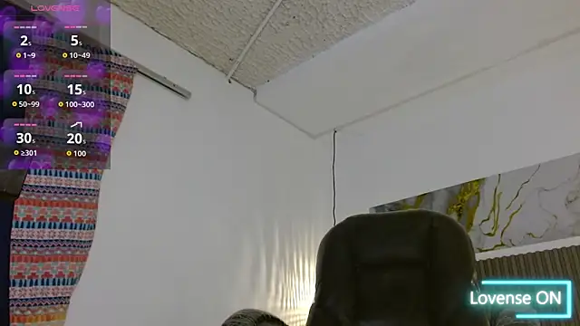 Snapshot of Dyla_n18 chatting on February 5, 2026, 8:35 pm Dyla n18 online show from February 5, 2026, 8:35 pm