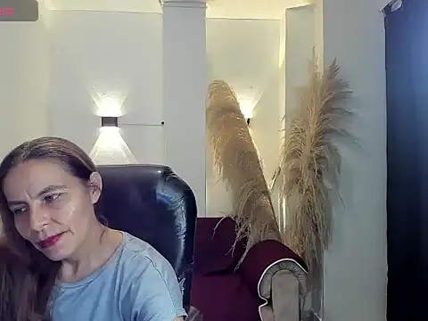 Milf karlye online show from May 25, 2026, 5:46 am