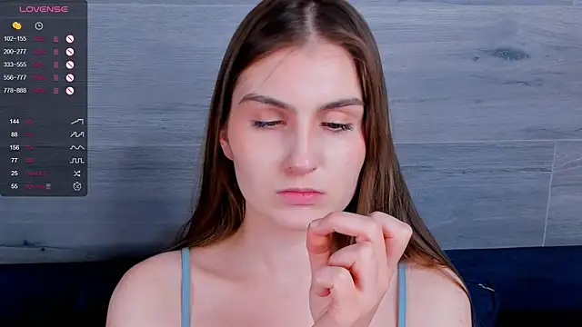 MariamBluitt online show from December 20, 2024, 7:22 am