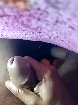 Snapshot of nidansohib1230 chatting on January 2, 2025, 5:29 pm nidansohib1230 online show from January 2, 2025, 5:29 pm