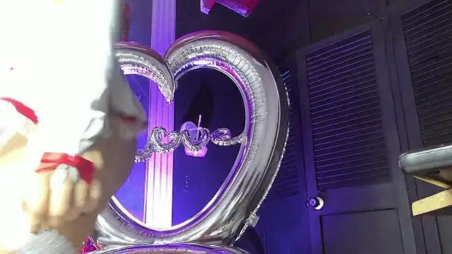 Snapshot of haileycat chatting on February 14, 2026, 3:03 am haileycat online show from February 14, 2026, 3:03 am