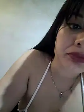 Snapshot of Foxy_Evii chatting on December 4, 2024, 12:41 am Foxy Evii online show from December 4, 2024, 12:41 am