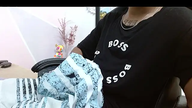 hares mds online show from December 27, 2024, 7:46 pm