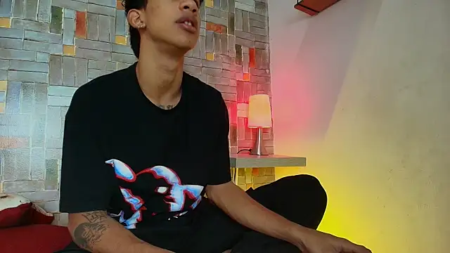 Snapshot of hares_mds chatting on December 20, 2025, 1:29 pm hares mds online show from December 20, 2025, 1:29 pm