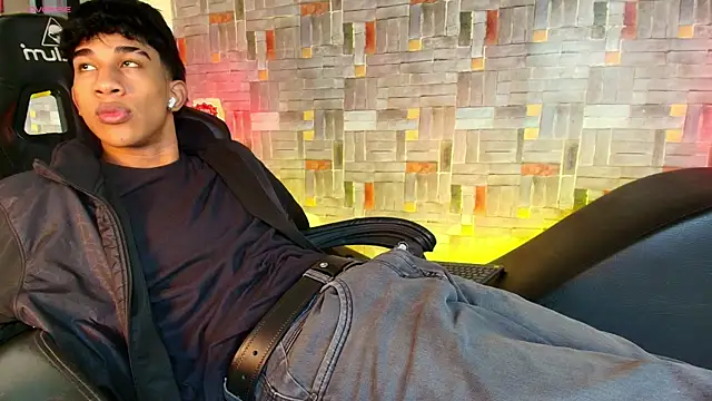 Snapshot of hares_mds chatting on January 7, 2026, 3:03 pm hares mds online show from January 7, 2026, 3:03 pm