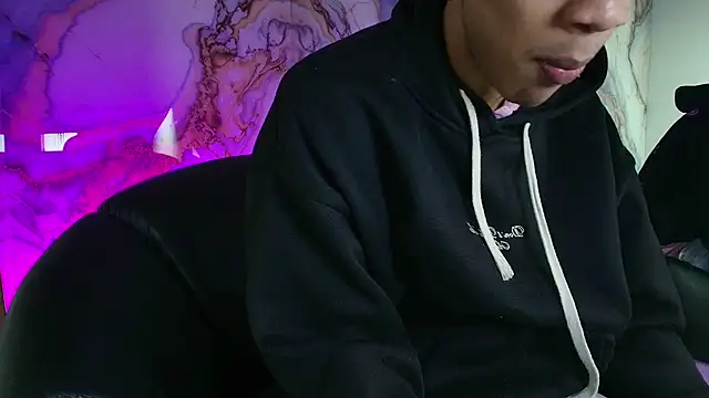 Snapshot of hares_mds chatting on February 18, 2026, 1:40 pm hares mds online show from February 18, 2026, 1:40 pm