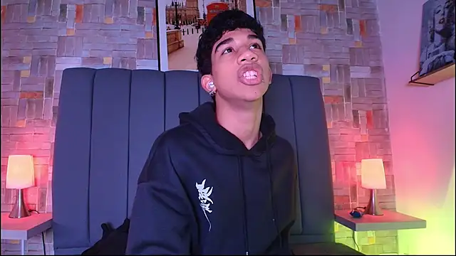 Snapshot of hares_mds chatting on March 3, 2026, 1:39 pm hares mds online show from March 3, 2026, 1:39 pm