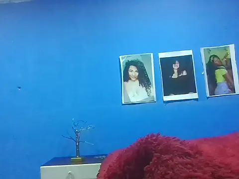 bellacrespalatina online show from November 30, 2025, 5:55 am