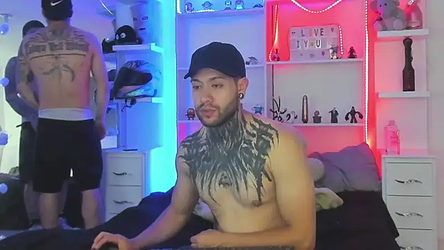 Snapshot of _tatho_perovich_ chatting on December 20, 2024, 5:04 am tatho perovich online show from December 20, 2024, 5:04 am