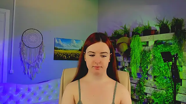 AnnTerry  online show from April 7, 2026, 6:47 am