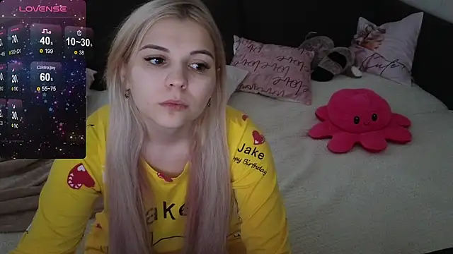 Kate Legend online show from February 2, 2025, 4:05 am