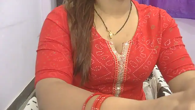 Snapshot of cutie-taara chatting on October 31, 2025, 4:02 am cutie-taara online show from October 31, 2025, 4:02 am