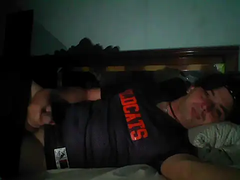 frank32love online show from November 17, 2025, 9:48 am