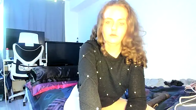 ENGLISHEMILY 69 online show from January 24, 2025, 3:02 pm