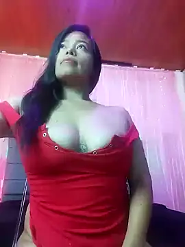 Snapshot of GoddessMeegan chatting on February 7, 2025, 11:01 am GoddessMeegan online show from February 7, 2025, 11:01 am