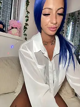 Snapshot of mrs_skinny_goddess chatting on July 4, 2026, 4:57 pm mrs skinny goddess online show from July 4, 2026, 4:57 pm