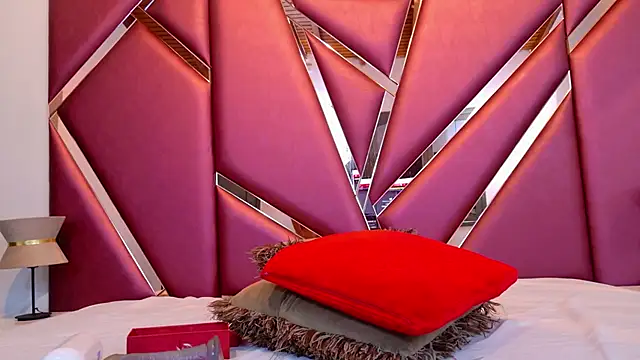 Snapshot of RebecaRelish chatting on March 14, 2025, 4:21 am RebecaRelish online show from March 14, 2025, 4:21 am