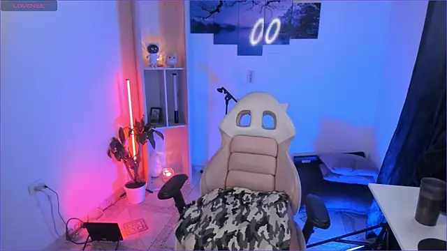 odelei online show from November 8, 2025, 10:41 pm