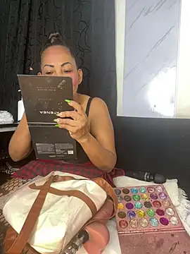 chiquimaturesexy online show from March 17, 2026, 8:56 pm