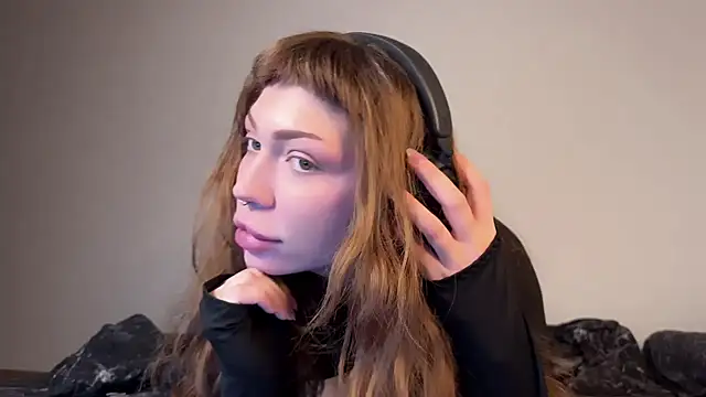 Snapshot of PaulaPratt chatting on December 24, 2024, 7:39 am PaulaPratt online show from December 24, 2024, 7:39 am