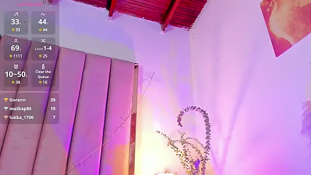 VICTORIA RASH online show from January 5, 2025, 5:30 am