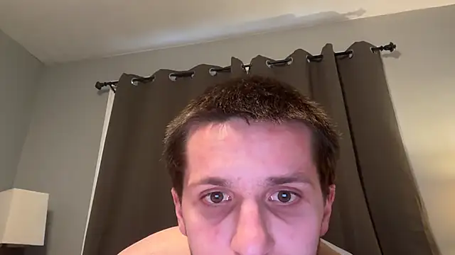 Snapshot of zachandwill chatting on March 22, 2025, 4:15 pm zachandwill online show from March 22, 2025, 4:15 pm