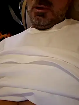 Snapshot of 1talianBeutifulCock chatting on October 15, 2025, 11:54 am 1talianBeutifulCock online show from October 15, 2025, 11:54 am