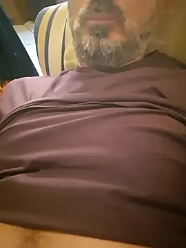 Snapshot of 1talianBeutifulCock chatting on November 4, 2025, 12:59 pm 1talianBeutifulCock online show from November 4, 2025, 12:59 pm