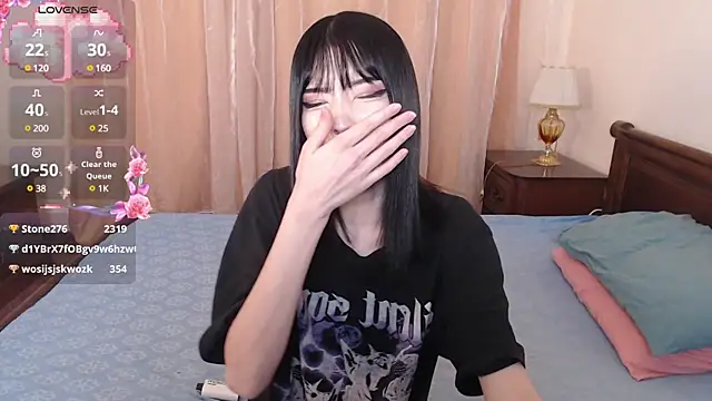 Snapshot of Velvetsky_1 chatting on December 23, 2024, 1:03 pm Velvetsky 1 online show from December 23, 2024, 1:03 pm