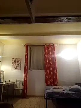 Snapshot of perla97 chatting on October 30, 2025, 5:24 pm perla97 online show from October 30, 2025, 5:24 pm