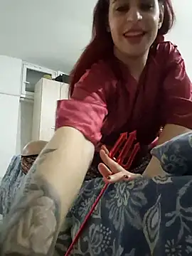 Snapshot of perla97 chatting on October 31, 2025, 5:47 pm perla97 online show from October 31, 2025, 5:47 pm