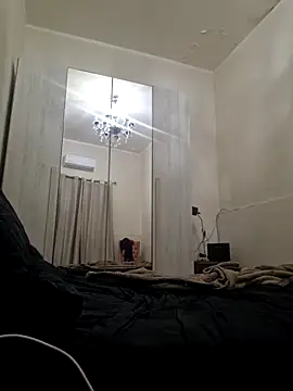 Snapshot of perla97 chatting on February 28, 2026, 11:11 am perla97 online show from February 28, 2026, 11:11 am