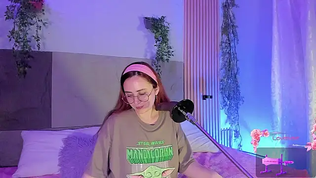 Snapshot of centaurigirl chatting on February 11, 2026, 1:54 am centaurigirl online show from February 11, 2026, 1:54 am