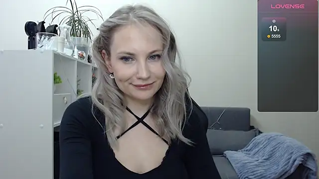 Sunny bunny6 online show from January 11, 2025, 7:06 am