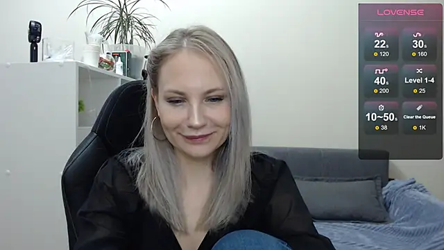 Sunny bunny6 online show from January 31, 2025, 5:19 am