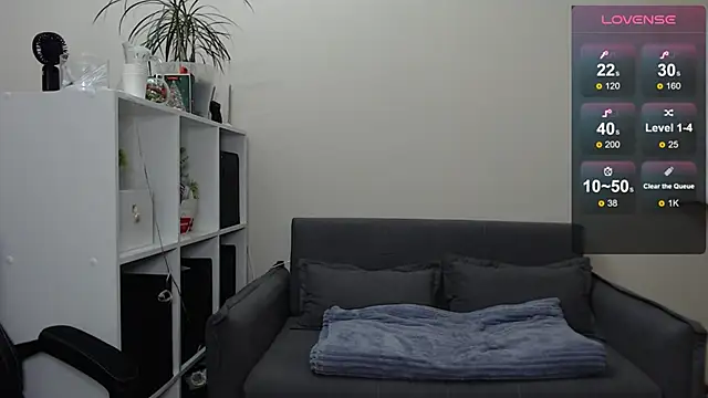 Sunny bunny6 online show from February 5, 2025, 12:06 pm