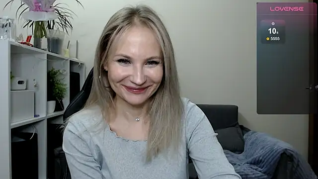 Sunny bunny6 online show from March 9, 2025, 12:42 am