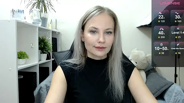 Sunny bunny6 online show from October 1, 2025, 5:02 am