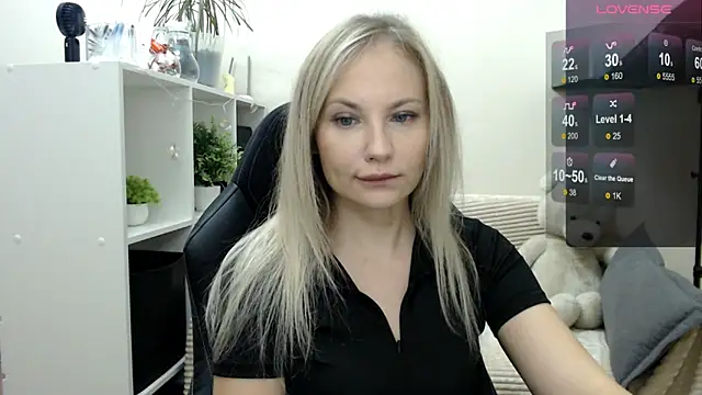 Sunny bunny6 online show from November 3, 2025, 3:19 am