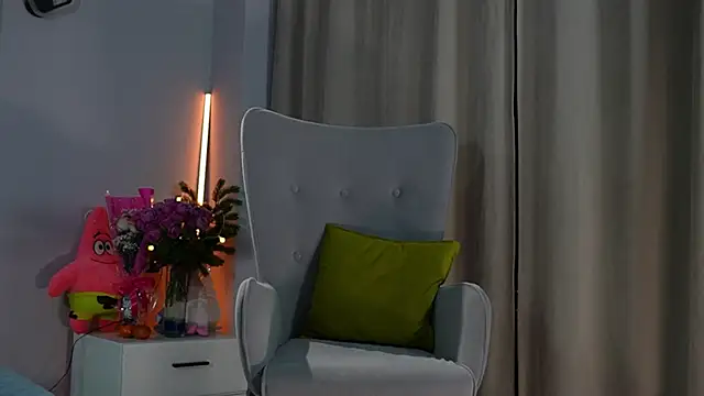 Snapshot of _Moriko_ chatting on January 6, 2025, 5:49 pm Moriko online show from January 6, 2025, 5:49 pm