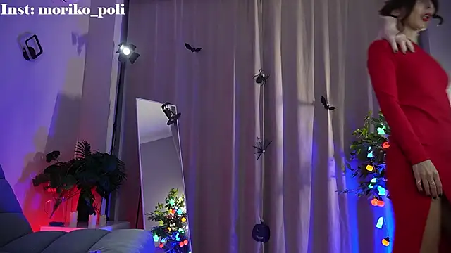 Snapshot of _Moriko_ chatting on October 31, 2025, 4:52 pm Moriko online show from October 31, 2025, 4:52 pm