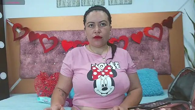 Snapshot of vennuss_89 chatting on February 18, 2025, 11:11 am vennuss 89 online show from February 18, 2025, 11:11 am