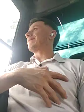 Andrewfalcon online show from December 10, 2024, 4:27 pm